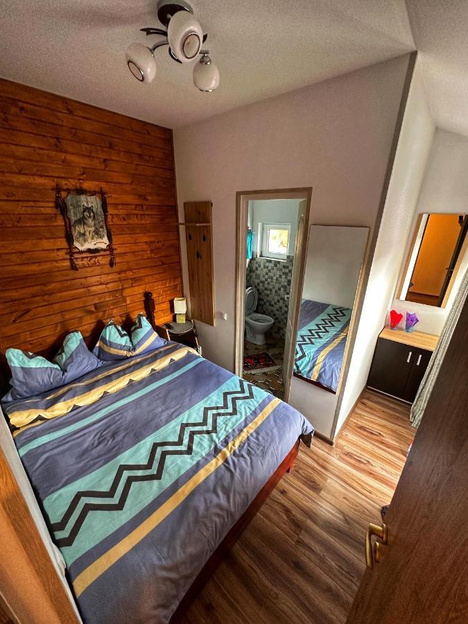 Casa Rares Buşteni Eksteriør bilde